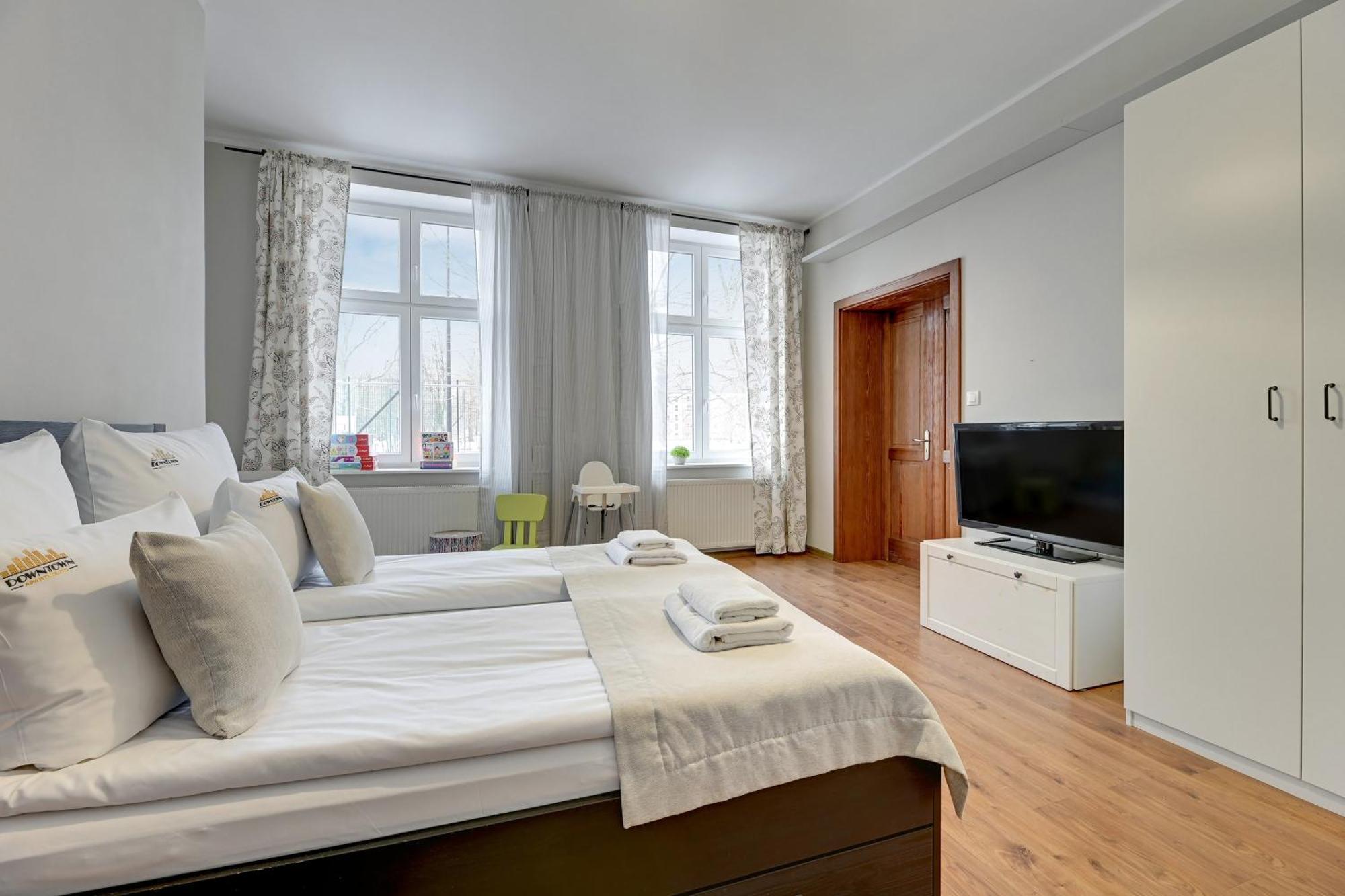City Center, Art House & Family Stay By Downtown Apartments غدانسك المظهر الخارجي الصورة